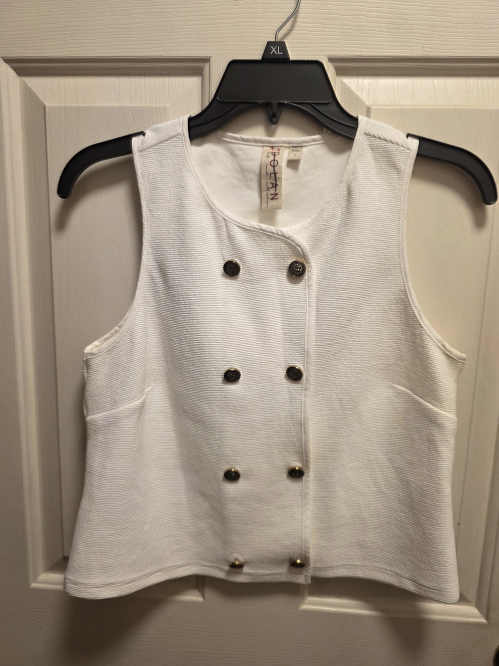 dolan White Double-Breasted Sleeveless Shell Top - Picture 2 of 8
